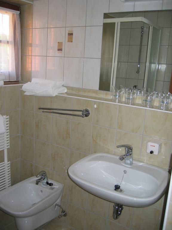 Apartamento Turisticna Kmetija Cebelji Gradic Rogašovci Habitación foto