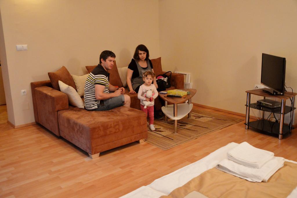 Apartamento Turisticna Kmetija Cebelji Gradic Rogašovci Exterior foto