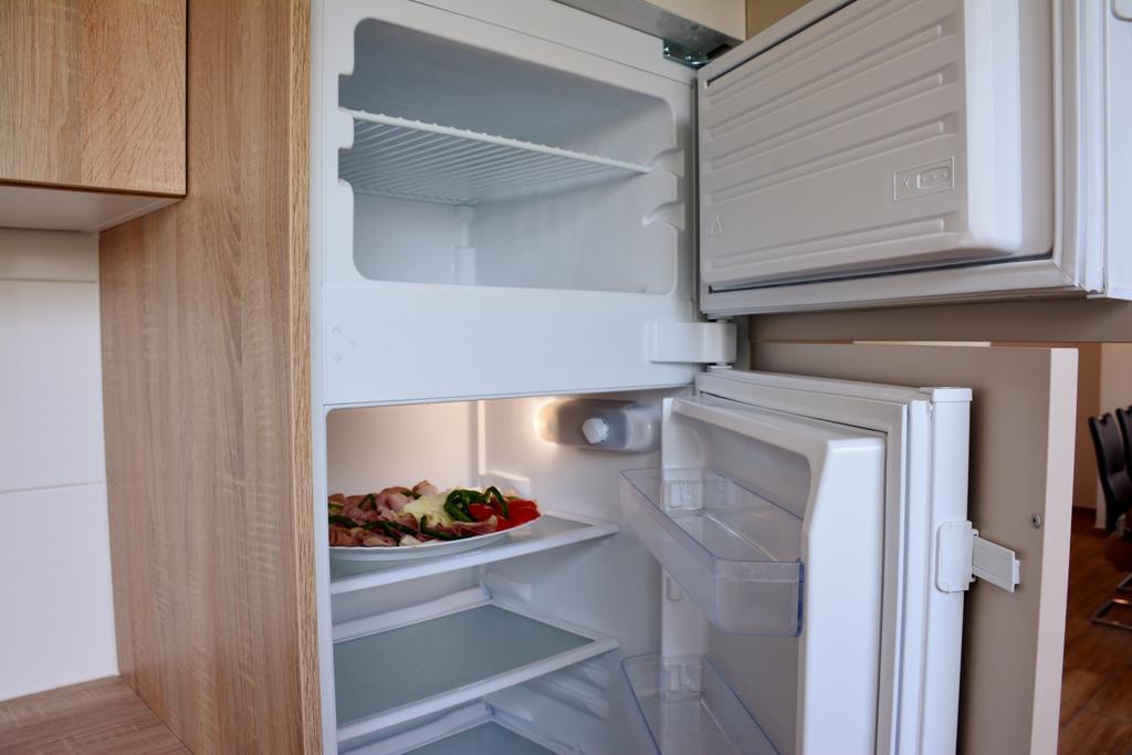 Apartamento Turisticna Kmetija Cebelji Gradic Rogašovci Exterior foto